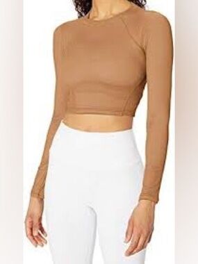 Alo Yoga Womens Vision Long Sleeve Crop Top Camel Tan Size Small
